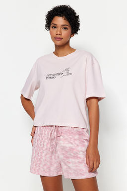 Trendyolmilla Ac?k Mavi Pamuklu Cizgili Slogan Bask?l? Sortlu Orme Pijama Tak?m? THMSS23PT00228  фото 10