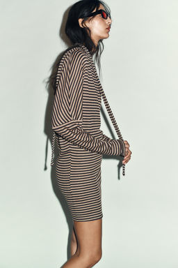 STRIPED DRESS WITH BELT - Zara фото 5