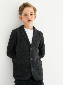 Темно-серый пиджак