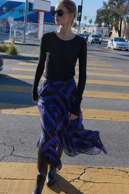 PRINTED ASYMMETRIC MIDI SKIRT - Zara фото 7