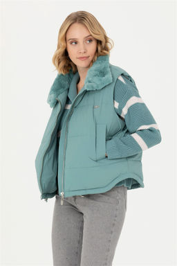 Женский мятный жилет Неожиданная скидка в корзине