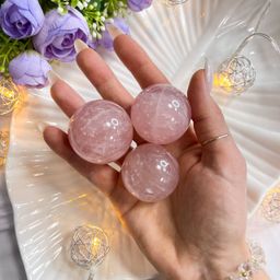 Шар из мадагаскарского Розового кварца