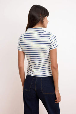 Lacivert Cizgili Normal Kal?p Polo Yaka Fermuarl? Crop Yumusak Orme Bluz TWOSS26TS00025