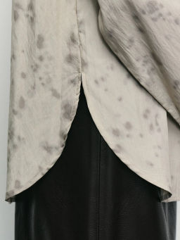 Блузка с абстрактным принтом / Zarina  фото 7