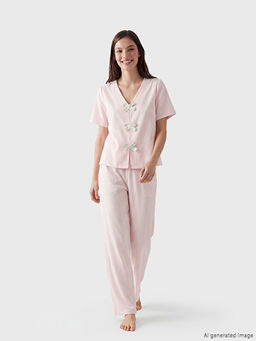 V Yaka Fiyonklu Kad?n Pijama Tak?m