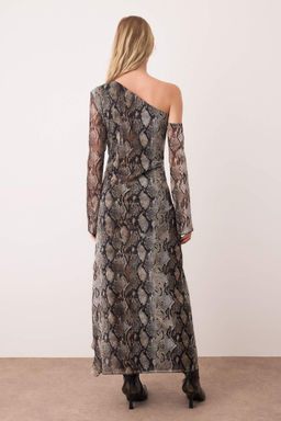 Cok Renkli Animal F?rf?rl? Maxi Ac?k Omuzlu Detayl? Esnek Tul Orme Elbise TWOAW26EL00214 - Trendyolmilla фото 4