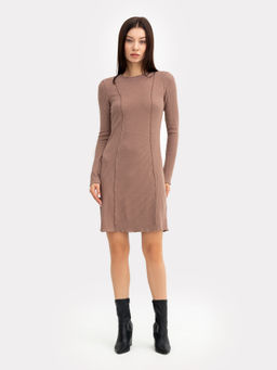 Платье женское в таупово-бежевом цвете тауп 152613 - Mark formelle фото 2