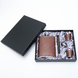 Подарочный набор 5 в 1: фляжка 240 мл, воронка, ручка, 2 рюмки, коричневый, 17 х 21 см - Simaland фото 3