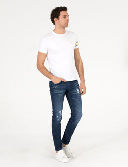 Beyaz Bisiklet Yaka Slim Fit T-Shirt