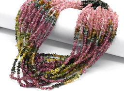 Бусины из турмалина крошка 4*1мм, 44см Радуга камня