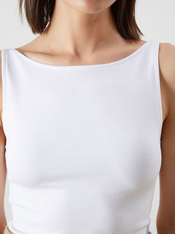 Kay?k Yaka Kad?n Atlet