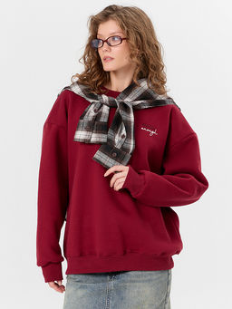 Свитшот женский бордовый с надписью You are enough - Mark formelle фото 7