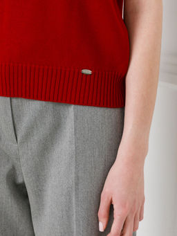 Блузка вязаная