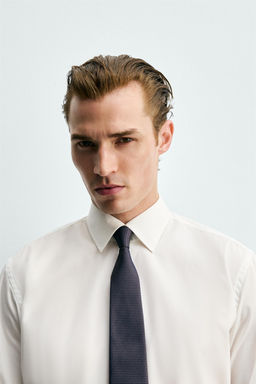 CORBATA 100% SEDA JACQUARD CUADROS / Marr?n-Azul