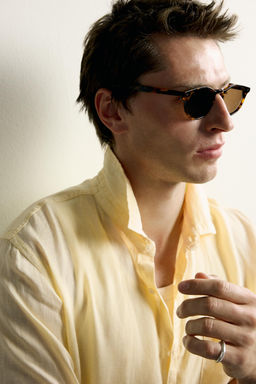 CAMISA REGULAR FIT 100% LINO / Amarillo - Zara фото 5
