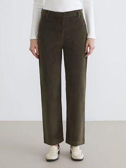 Standart Fit Kadife Kad?n Pantolon