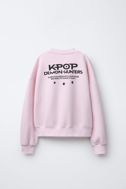 KPOP DEMON HUNTERS NETFLIX  PRINTED SWEATSHIRT - Zara фото 7