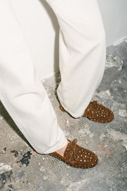 N?UTICO SERRAJE TACHAS / Marr?n - Zara фото 2