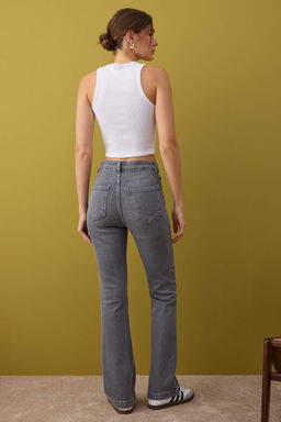 Gri Yuksek Bel Ispanyol Paca Flare Jeans TWOAW26JE00047 - Trendyolmilla фото 4