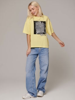 ФУТБОЛКА ЖЕНСКАЯ - Chic & charisma фото 2