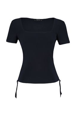 Trendyolmilla Lacivert Kare Yaka Buzgu Detayl? Fitted/Vucuda Oturan Crop Esnek Orme Bluz TWOSS23BZ00141