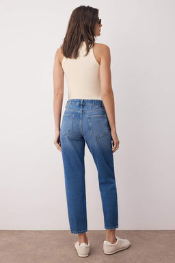 Gece Mavisi Yuksek Bel Yeni Mom Jeans TWOAW26JE00054 - Trendyolmilla фото 12