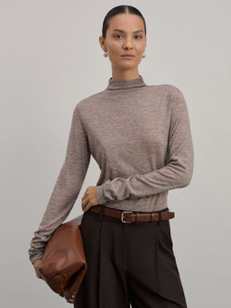 Джемпер из вискозы с воротником стойкой / Zarina