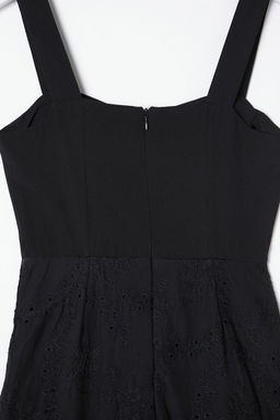 Siyah Belden Ac?lan Midi Brode Astarl? Dokuma Elbise TWOSS23EL00156