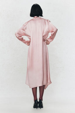 SOSHIOTSUKI X ZARA SATIN BELTED DRESS  фото 4