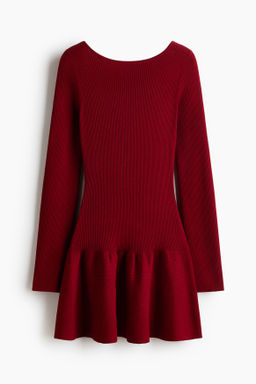 Vestido de canal? con falda acampanada
