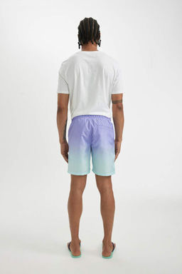 Шорты для плавания выше колена стандартной посадки с сетчатой подкладкой и градиентным принтом - Defacto фото 8