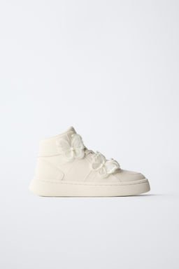 HIGH-TOP SNEAKERS WITH FANTASY BUTTERFLIES