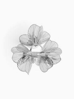 Брошь «Цветок Незабудки», белая в серебре