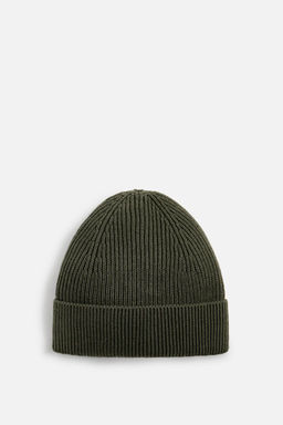 BASIC KNITTED BEANIE