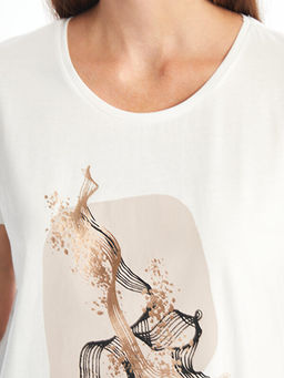 Bisiklet Yaka Bask?l? K?sa Kollu Kad?n Ti??rt