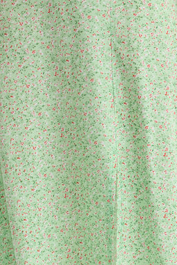 Ac?k Yesil Y?rtmac Detayl? Viskon Kumasl? Cicek Desenli Midi Dokuma Etek TWOSS20ET0230