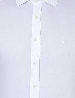 Белая базовая рубашка приталенного кроя с длинным рукавом - Cacharel фото 12