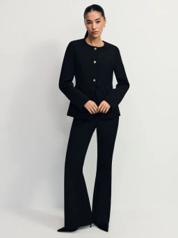 Приталенный жакет с баской / Zarina