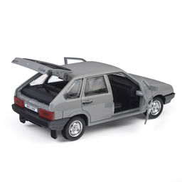 Машина металл ВАЗ-2109 "Спутник" 12 см, (двери, багаж, серебряный) инерц., в коробке