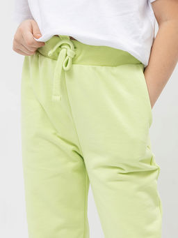Брюки-джоггеры для девочек в бледно-лаймовом цвете - Mark formelle фото 4