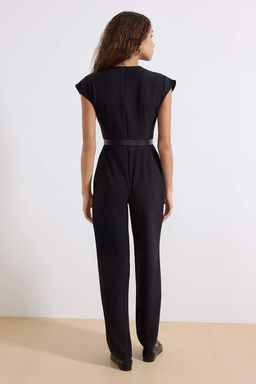 Siyah Kemerli Kruvaze Yaka Genis Paca Dokuma Tulum TWOSS21TU0004