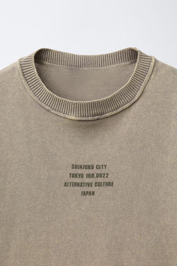SLOGAN KNIT T-SHIRT