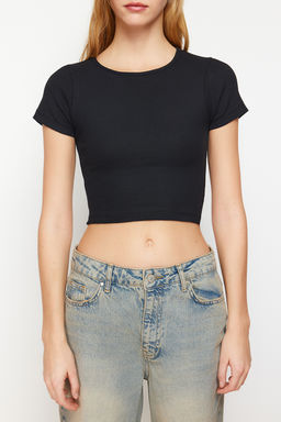 Trendyolmilla Siyah Fitted/Vucuda Oturan Bisiklet Yaka Crop Fitilli Esnek Orme Bluz TWOSS21BZ0779