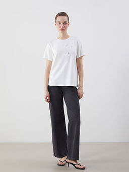 Bisiklet Yaka ?i?ekli Kad?n Ti??rt