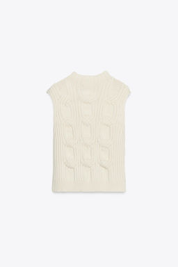CABLE KNIT VEST TOP