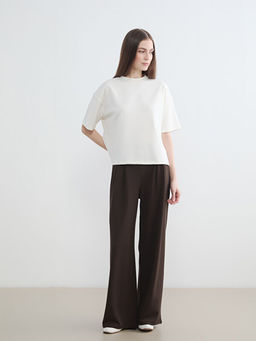 Standart Fit Kad?n Pileli Kuma? Pantolon