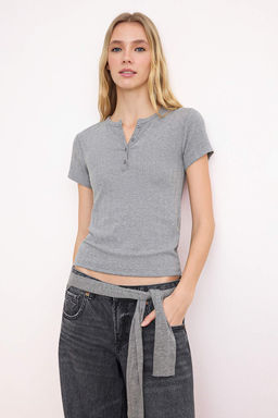 Sar? Fitted/Vucuda Oturan K?sa Kollu Raporlu Orme Bluz TWOSS26BZ00262 - Trendyolmilla фото 5