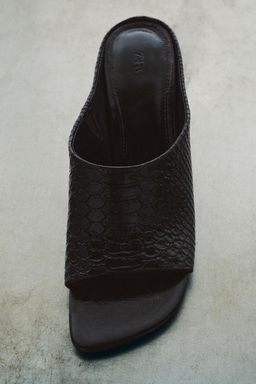 SANDALIA PIEL MULE LIMITED EDITION / Marr?n Chocolate - Zara фото 4