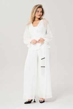 Костюм Anastasia 1063.1 молочный