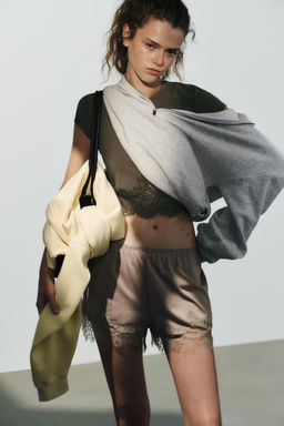 SHORTS BORDADOS / Marr?n / Topo